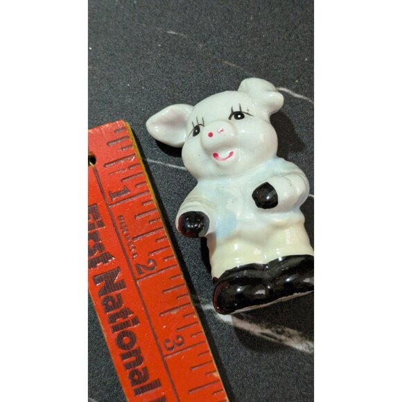 Vintage Ceramic Pig Pepper Shaker Replacement 3" Adorable Kitchen Décor - Picture 5 of 8